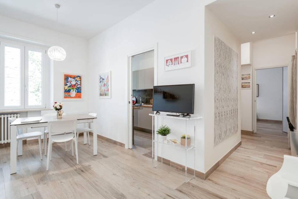피렌체 Ponte Vecchio-Newly Restyled Flat 아파트 외부 사진